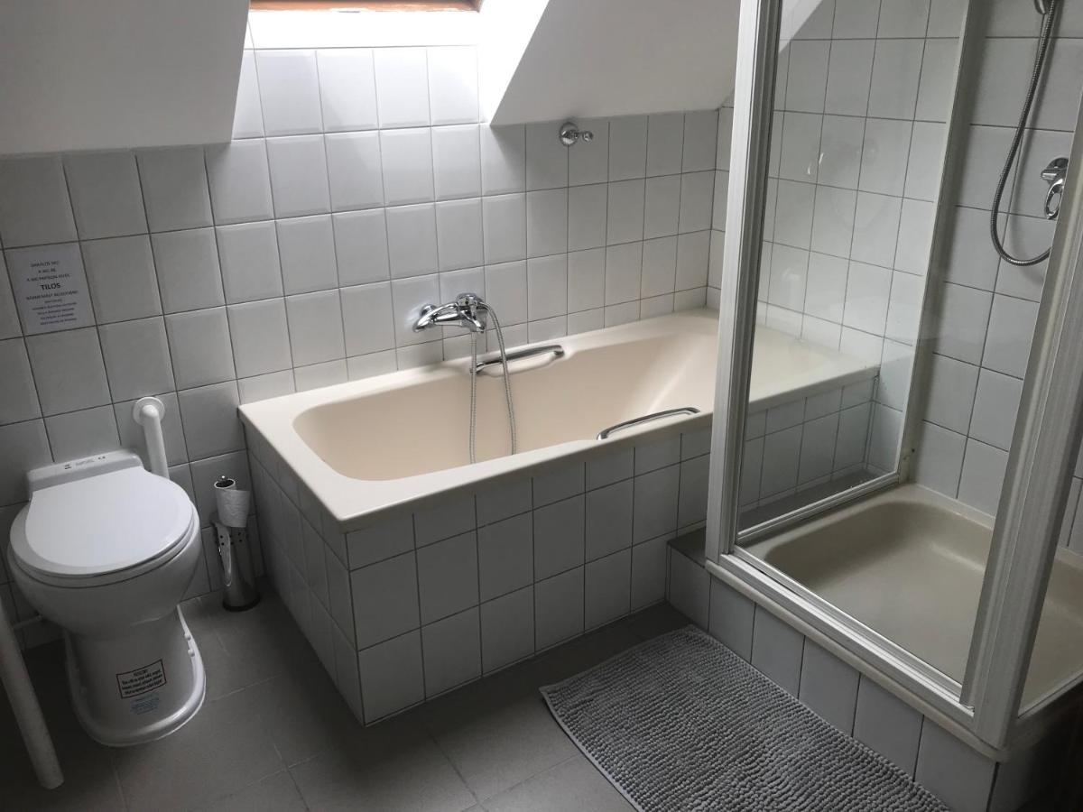Márta Apartman Balatonalmádi Esterno foto